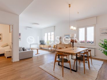Piso con ascensor en venta en Retiro