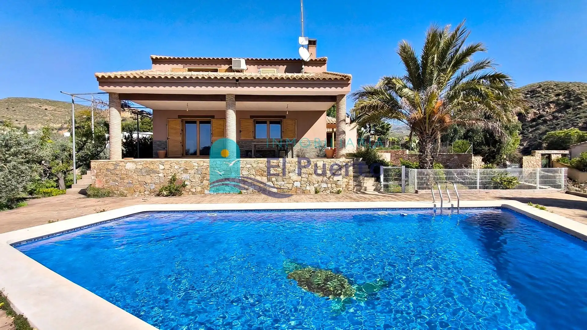 Villa avec piscine à vendre à Mazarrón Casco Urbano