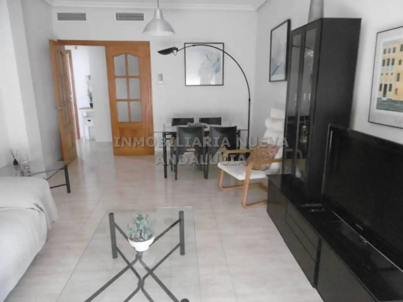 Wohnzimmer von Wohnung zur Miete in Almería mit Klimaanlage, Heizung und Terrasse