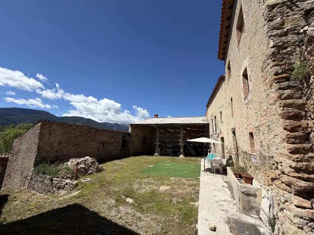 Exterior view of Country homes for sale in Bellver de Cerdanya