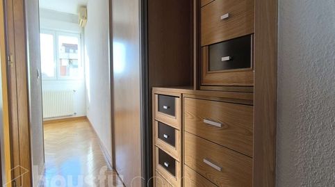 Foto 4 de Piso de alquiler en Avenida de Los Rosales, ., Butarque, Madrid Capital