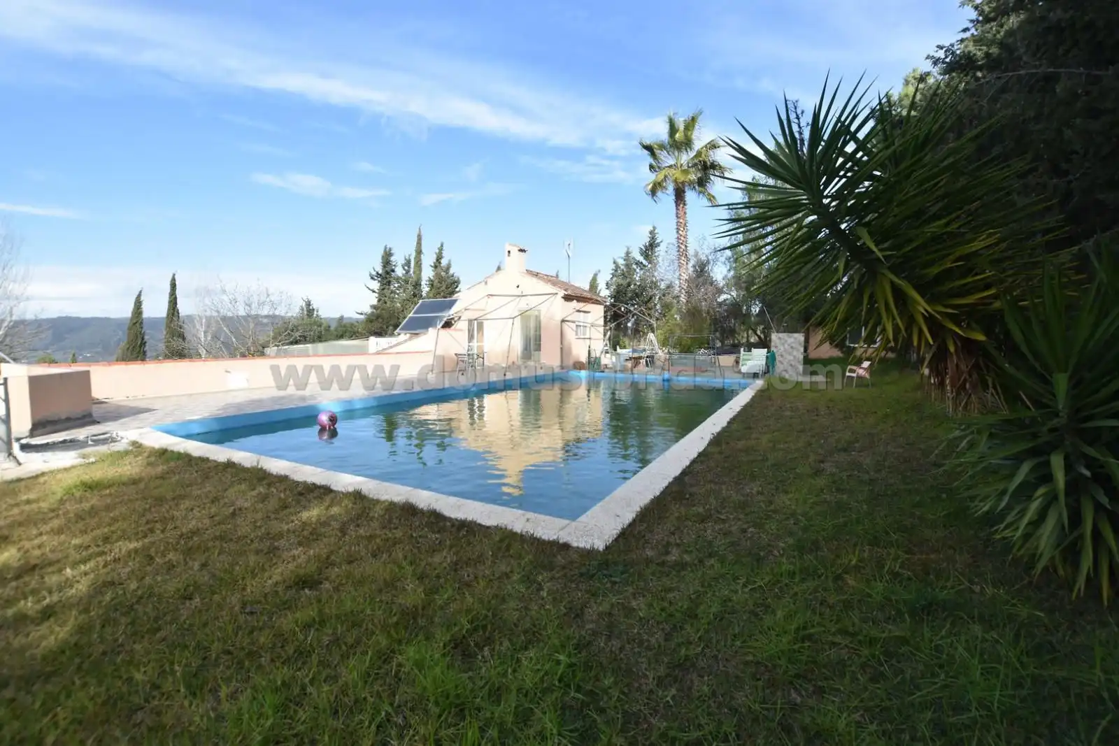 Casa rústica con piscina en venta en Partidas Norte