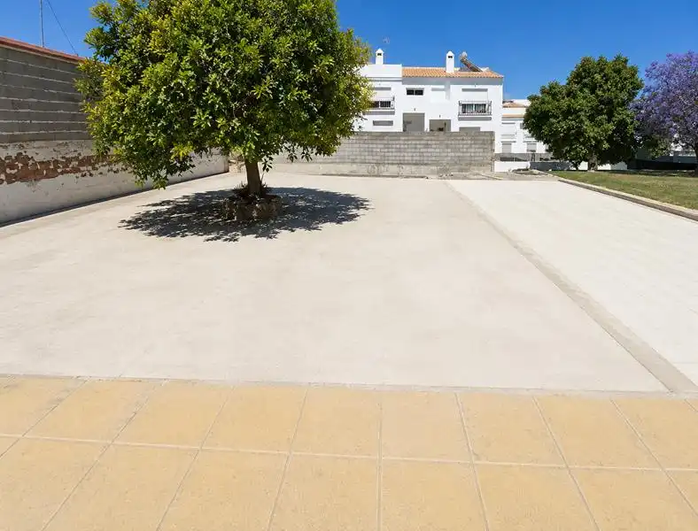 Traster en venda a Estepona, Málaga