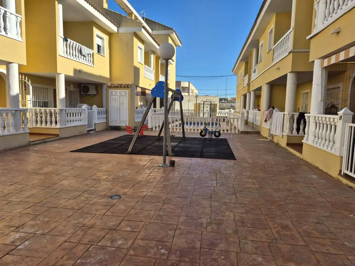 Apartamento en venta en C. Canal de Riego, Catral