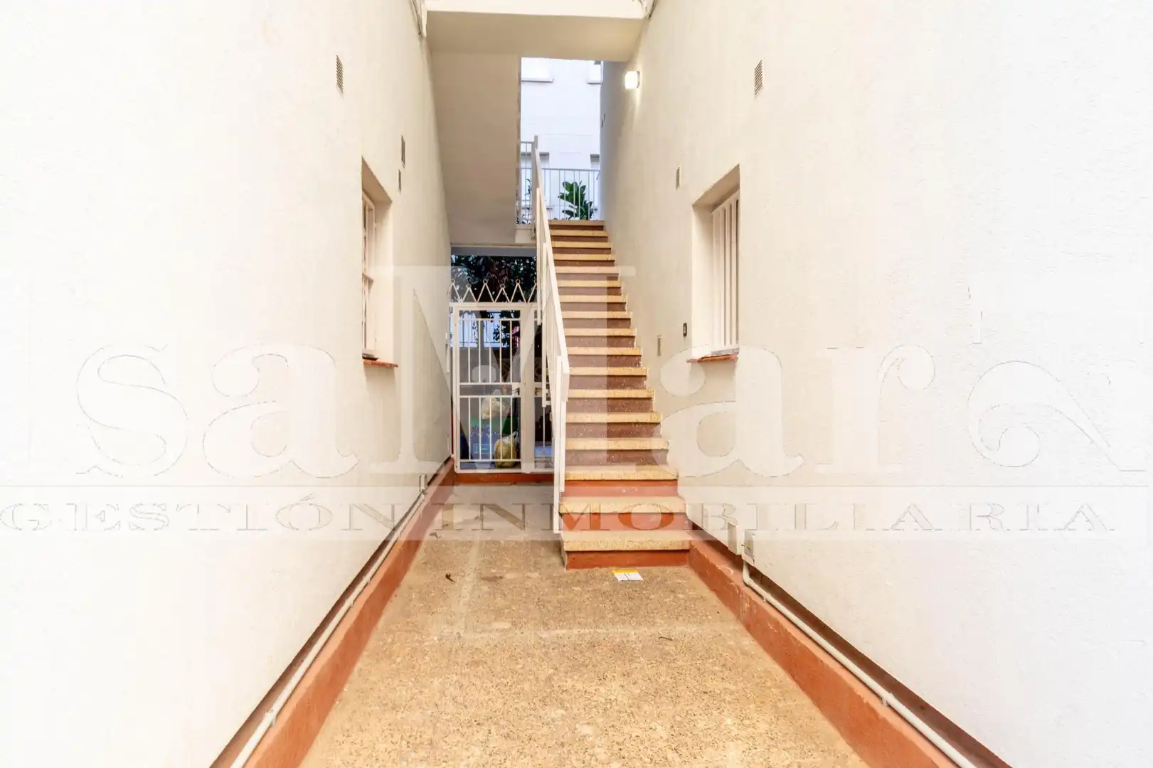 Piso en venta en Calafell con Terraza y Balcón