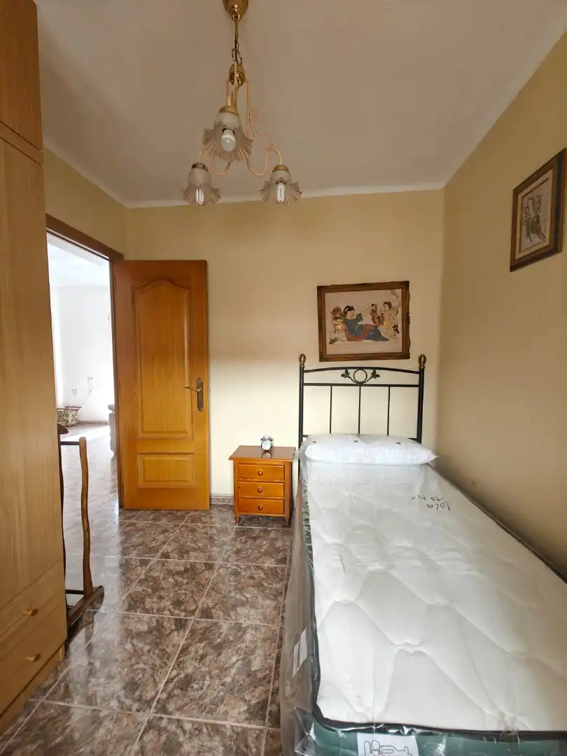 Schlafzimmer von Wohnung zum Verkauf in Mislata mit Klimaanlage, Möbliert und Balkon
