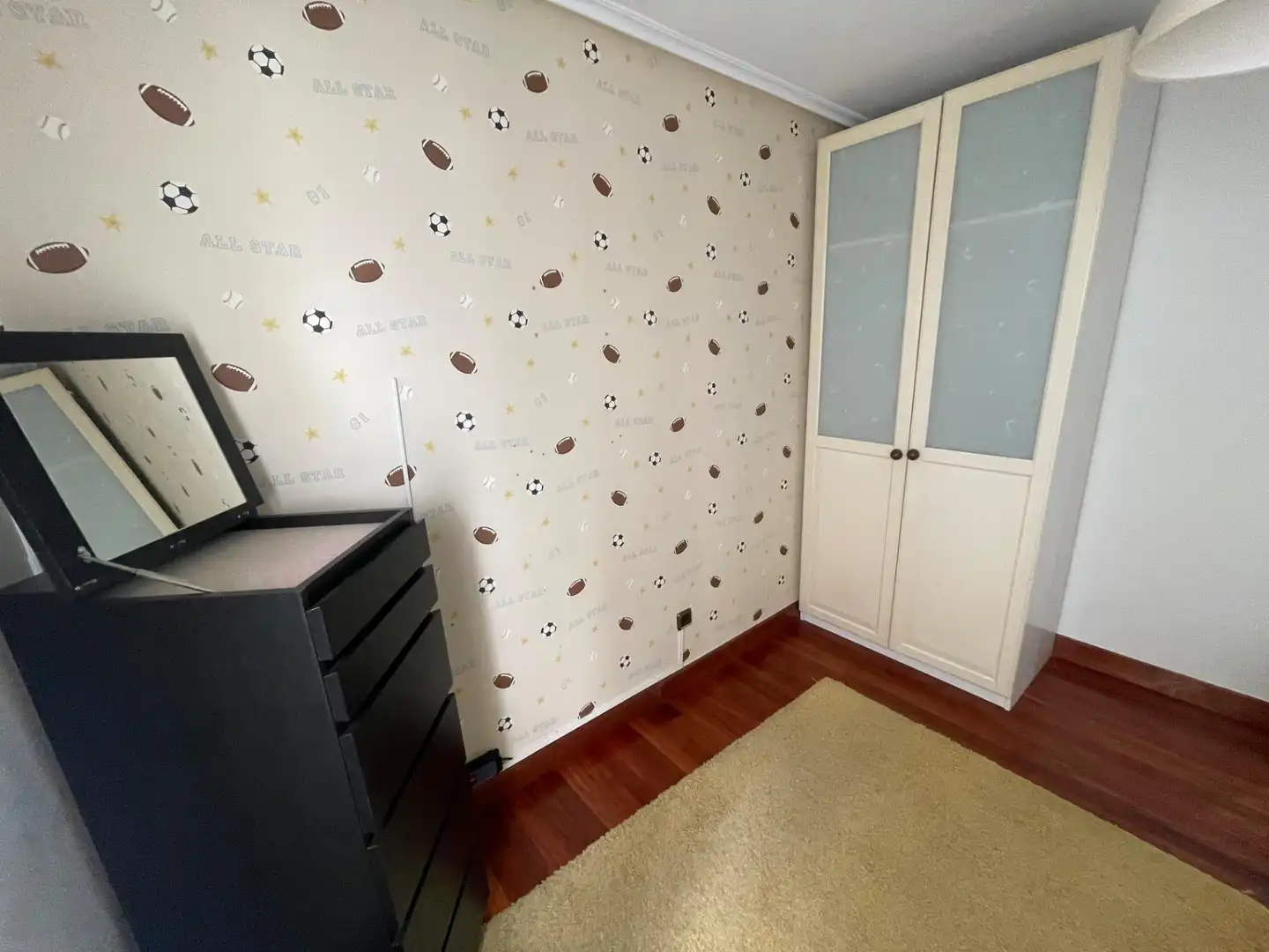 Bedroom of Flat for sale in Bilbao   with Heating, Terrace and Furnished