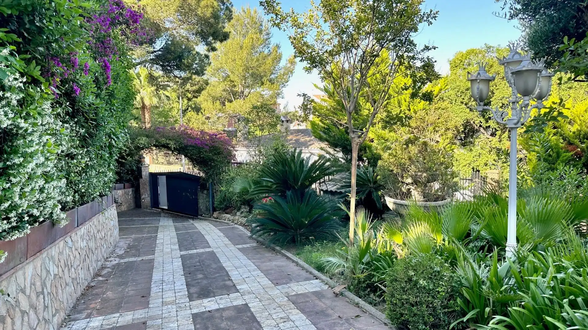 Jardí de Casa o xalet en venda en Lloret de Mar amb Aire condicionat, Jardí privat i Terrassa