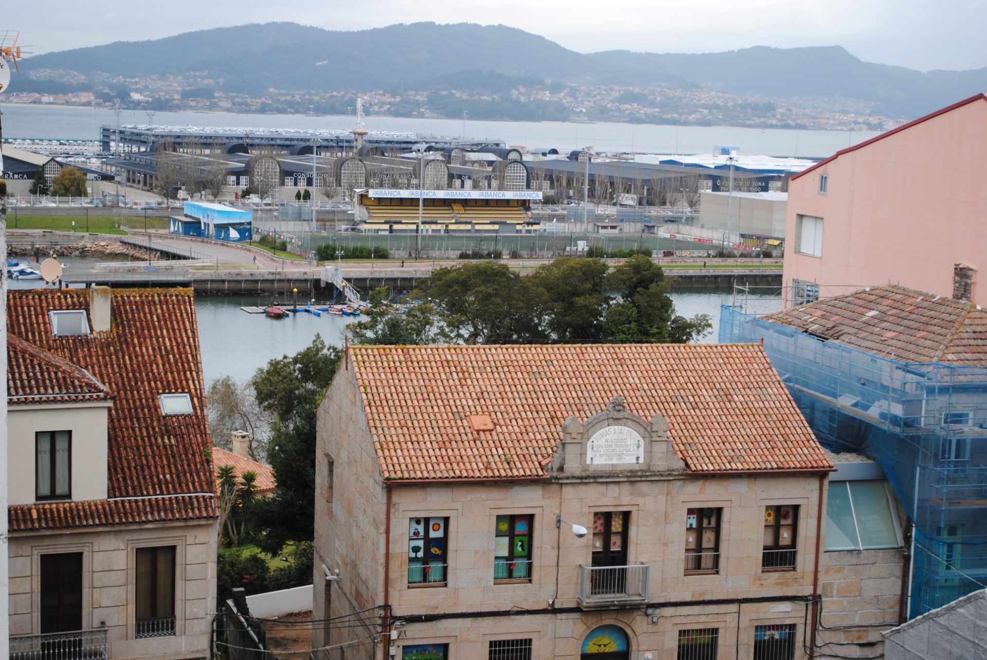 Vista exterior de Pis en venda en Vigo 