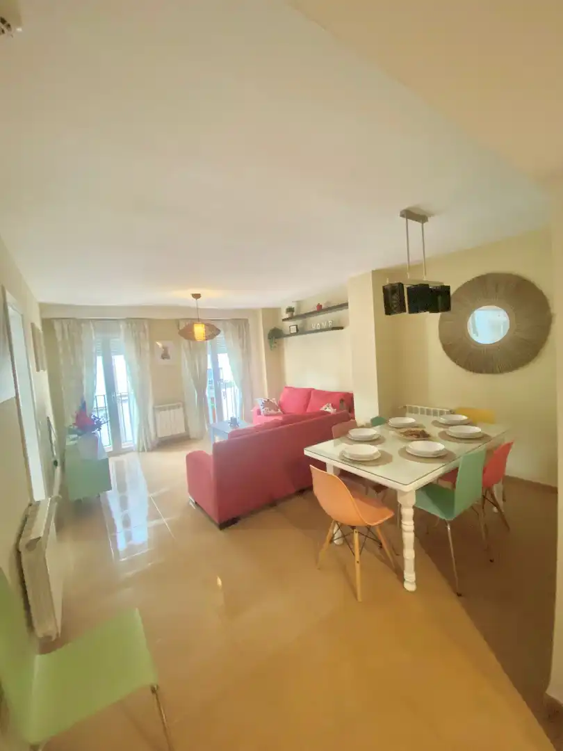 Wohnzimmer von Wohnung zur Miete in Ronda mit Möbliert