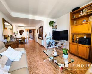 Living room of Single-family semi-detached for sale in Sabadell  with Air Conditioner, Heating and Private garden