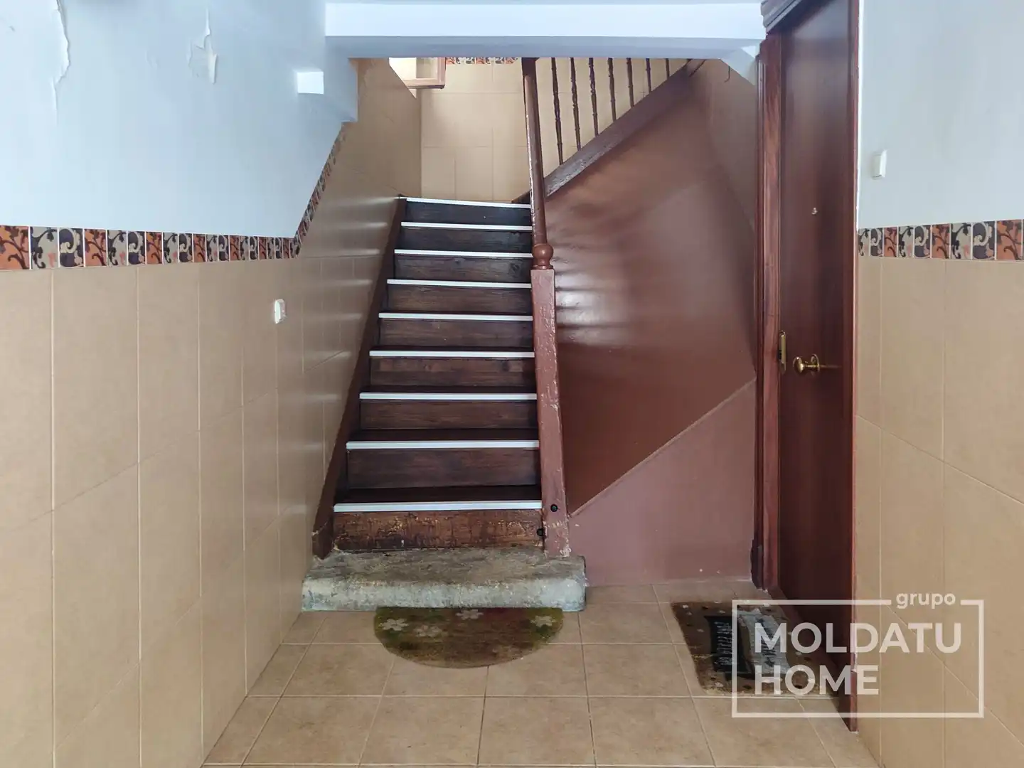Apartament en venda en Irun  amb Calefacció i Moblat