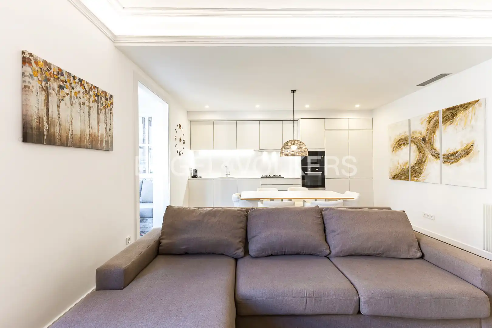 Sala d'estar de Pis de lloguer en Barcelona amb Aire condicionat, Calefacció i Jardí privat