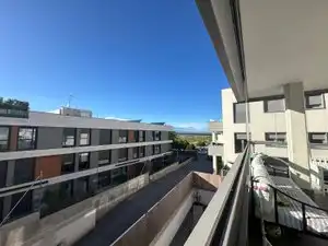 Außenansicht von Wohnung zum Verkauf in Las Rozas de Madrid mit Klimaanlage, Terrasse und Abstellraum