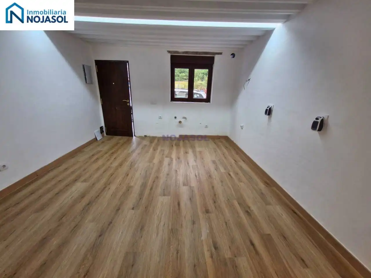 Casa adosada en venda en Ramales de la Victoria amb Calefacció i Terrassa