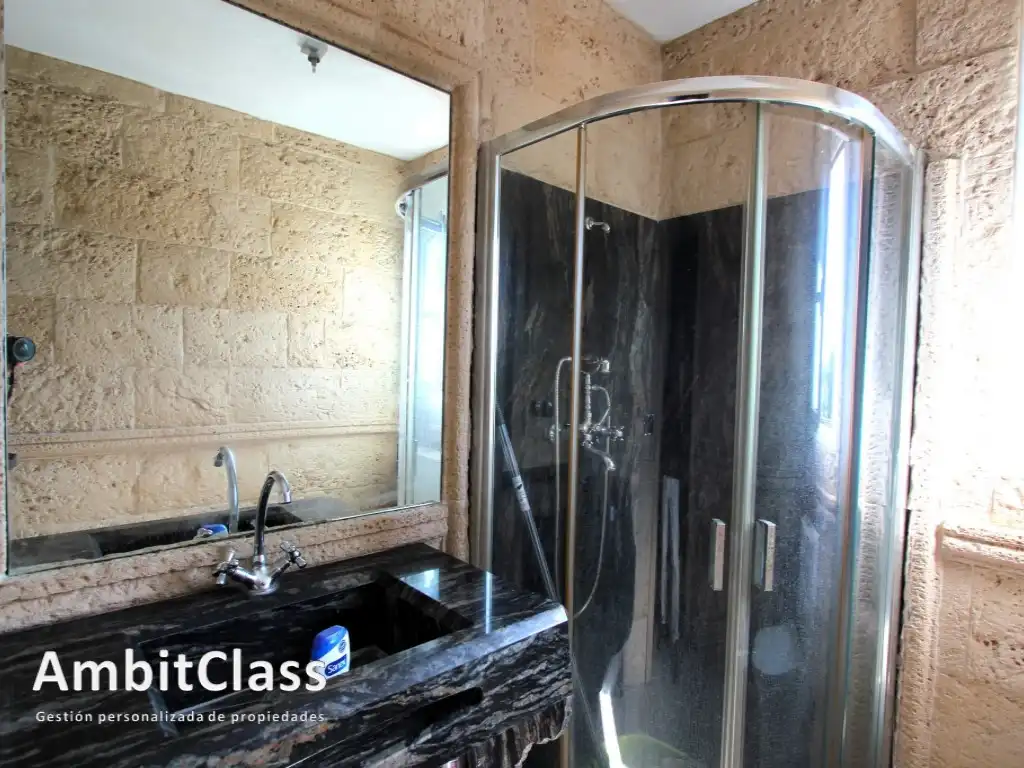 Baño de Casa o chalet en venta en Bigues i Riells del Fai con Jardín privado, Terraza y Piscina