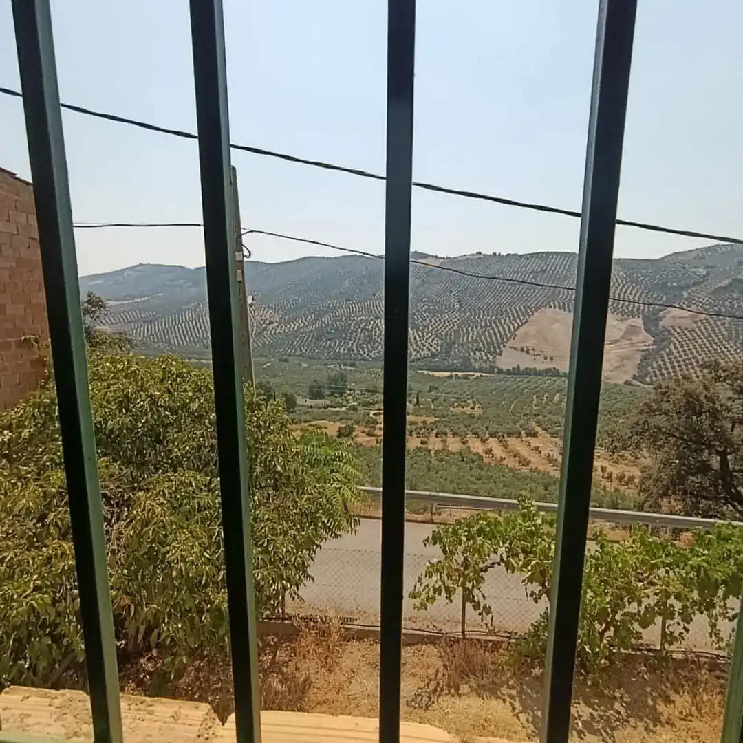 Finca rústica en venta en Iznájar con Aire acondicionado, Calefacción y Jardín privado