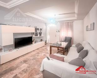 Living room of House or chalet for sale in  Córdoba Capital  with Parquet flooring, Terrace and Storage room