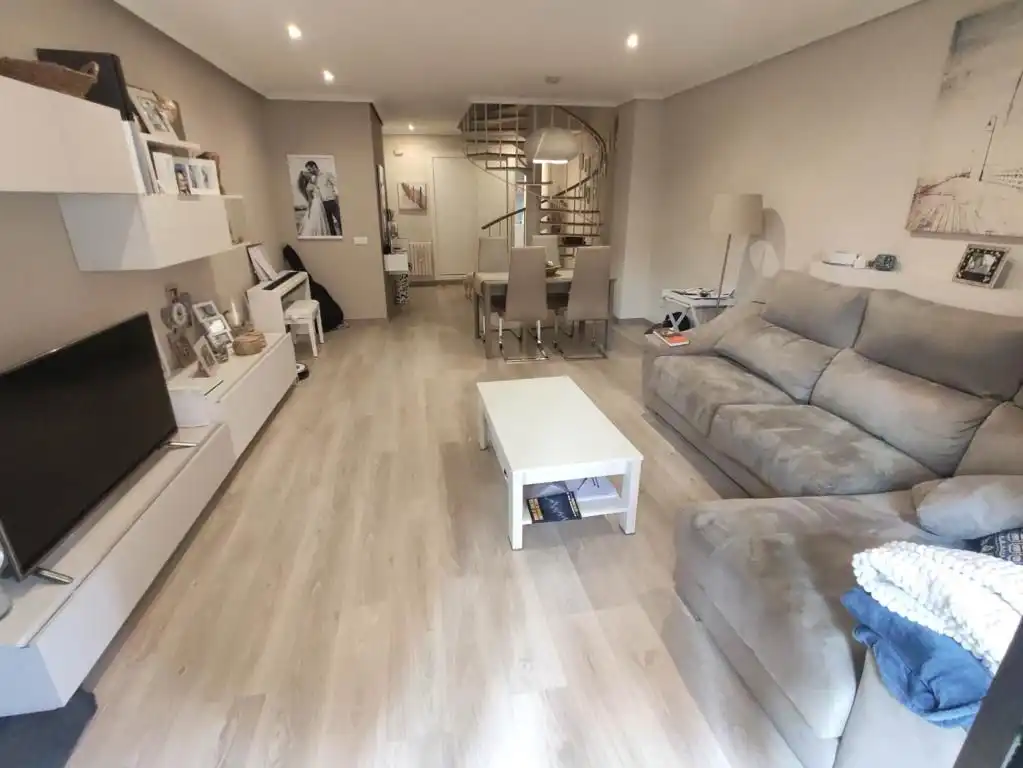 Wohnung zur Miete in Castellón de la Plana / Castelló de la Plana, Castellón