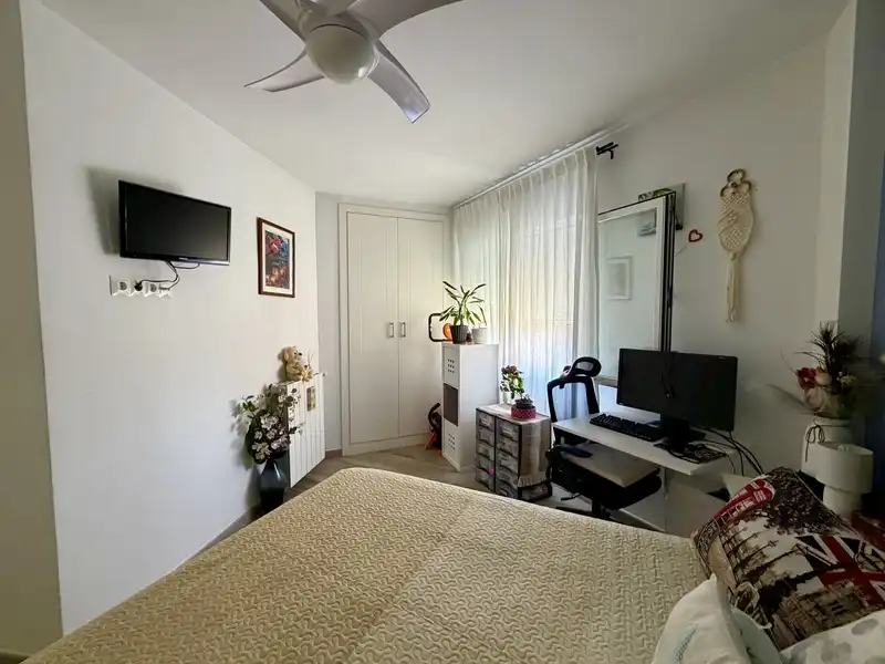 Bedroom of Flat for sale in Madrid  with Heating, Terrace and Storage room