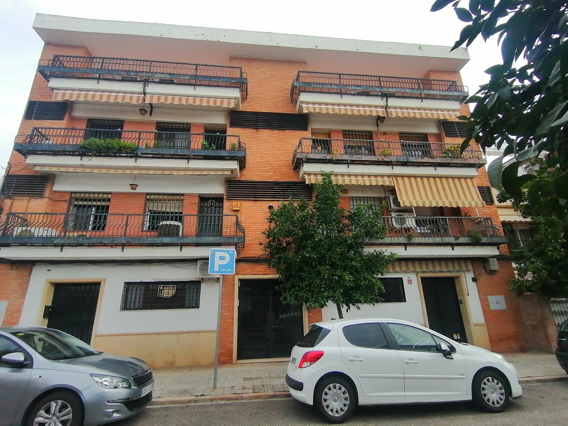Exterior view of Flat for sale in  Córdoba Capital  with Terrace and Balcony