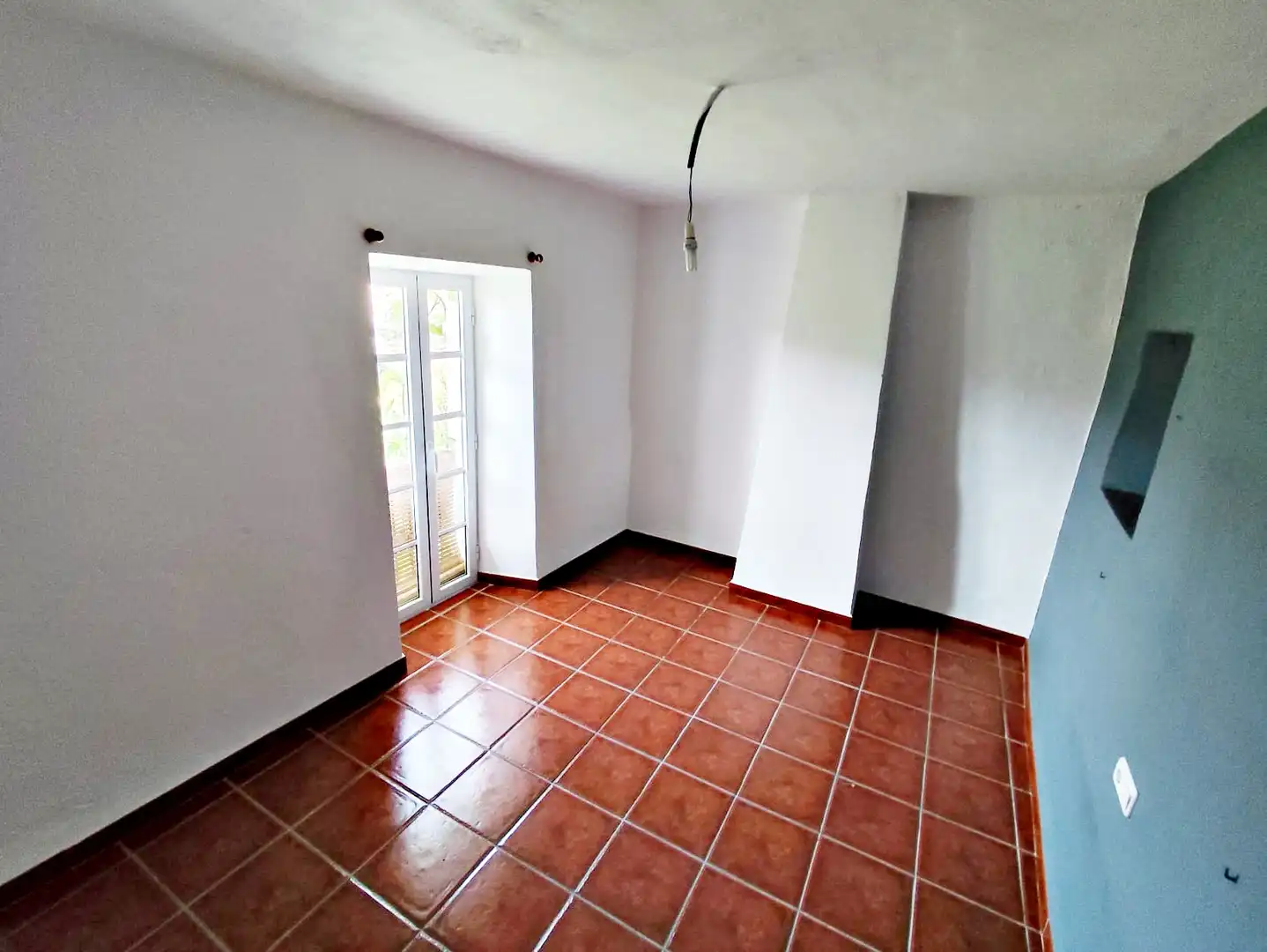 Sala de estar de Finca rústica en venta en Coín con Jardín privado, Trastero y Amueblado