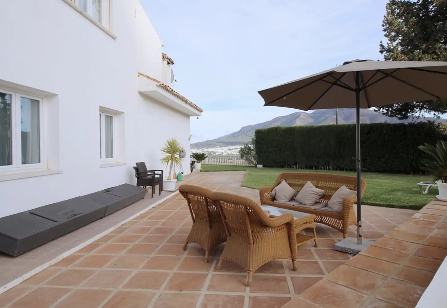 Terrace of Houses for sale in Coín  with Air Conditioner, Heating and Private garden