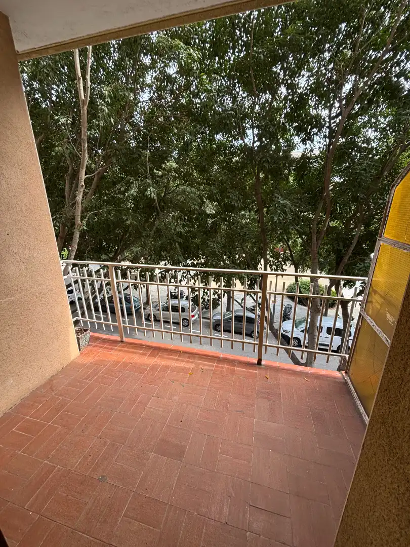 Piso con terraza en venta en Carrer de Coll i Pujol, imagen 3
