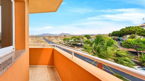 Foto 3 de Ático en venta en Veitisiete, El Médano, Granadilla de Abona