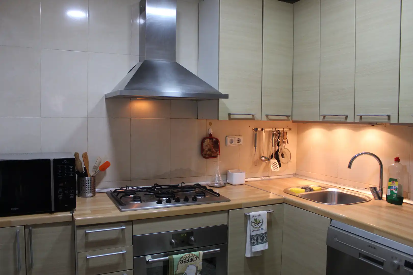 Cuina de Pis en venda en Barcelona amb Aire condicionat, Calefacció i Parquet