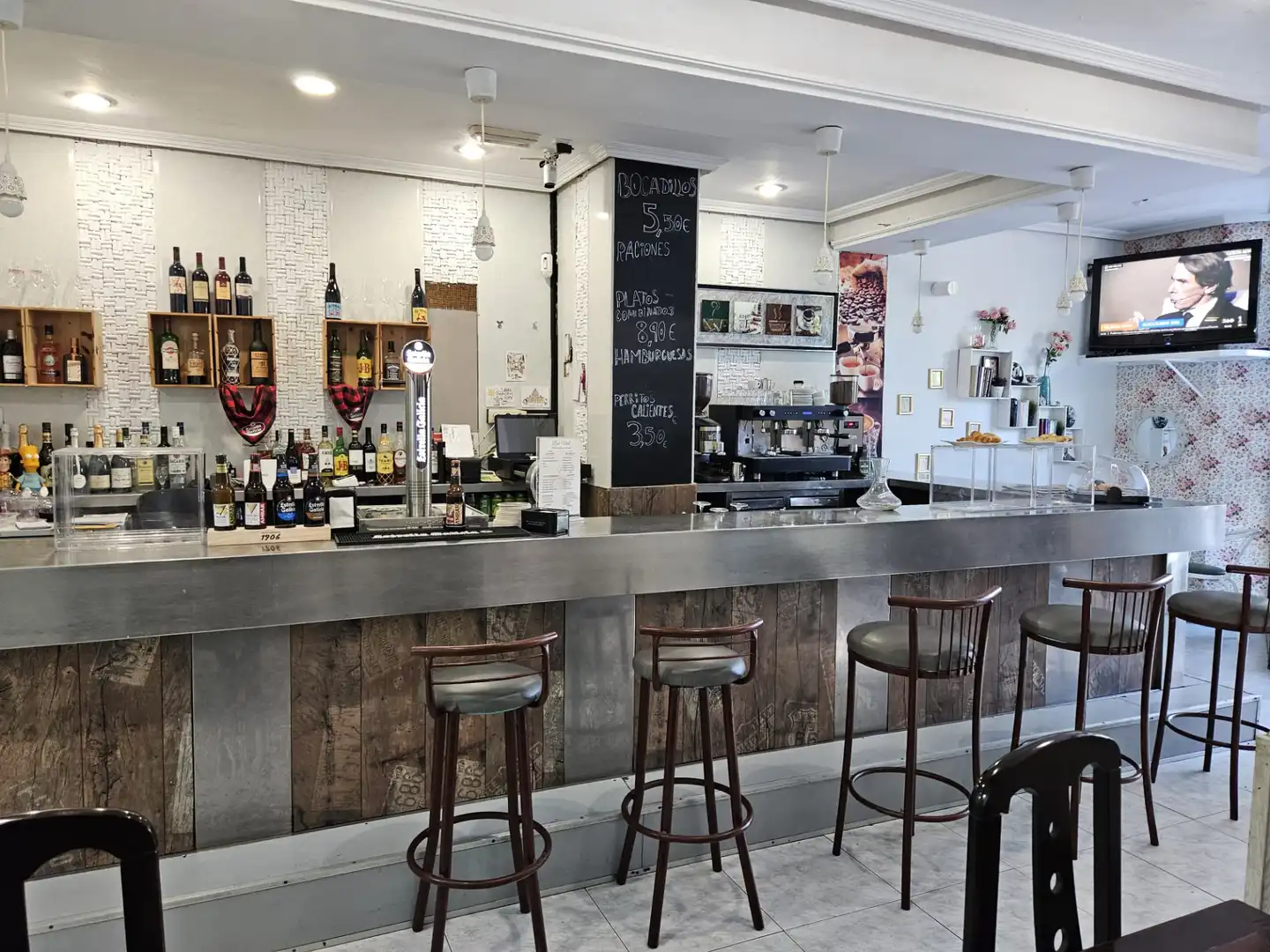 Local comercial en traspaso en Calle de los Hermanos Gambra, imagen 10