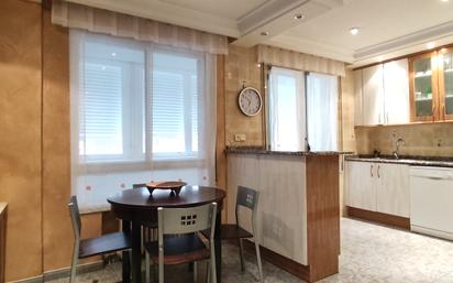 Küche von Wohnung zum verkauf in Arnedo mit Klimaanlage und Balkon