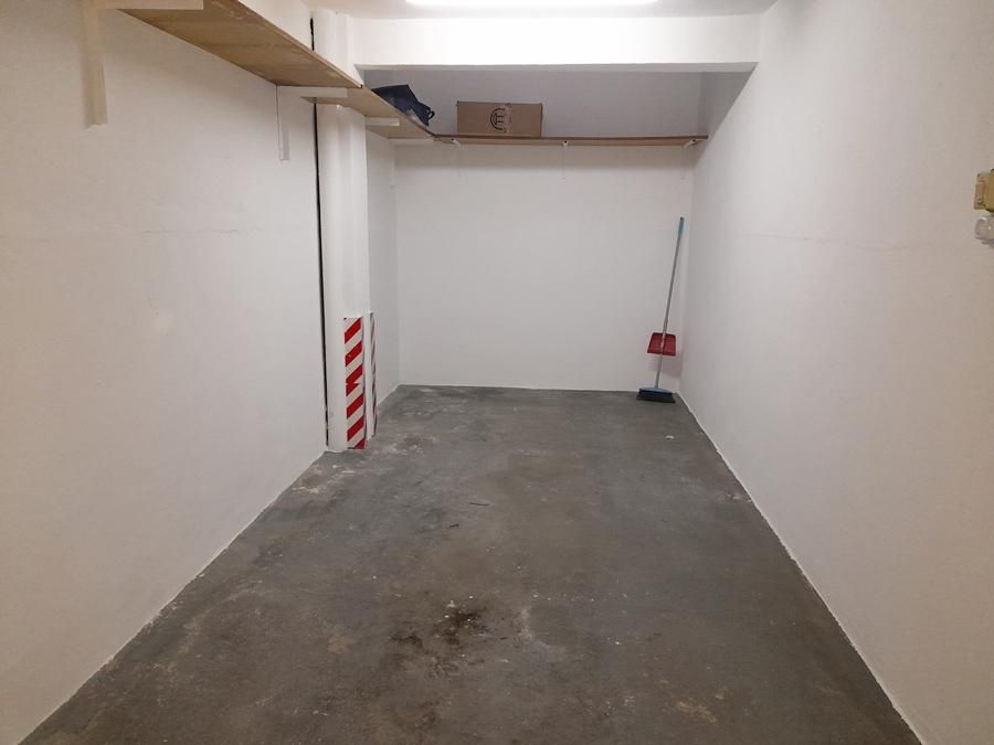 Garage for sale in Sagnier - Plaça de Catalunya