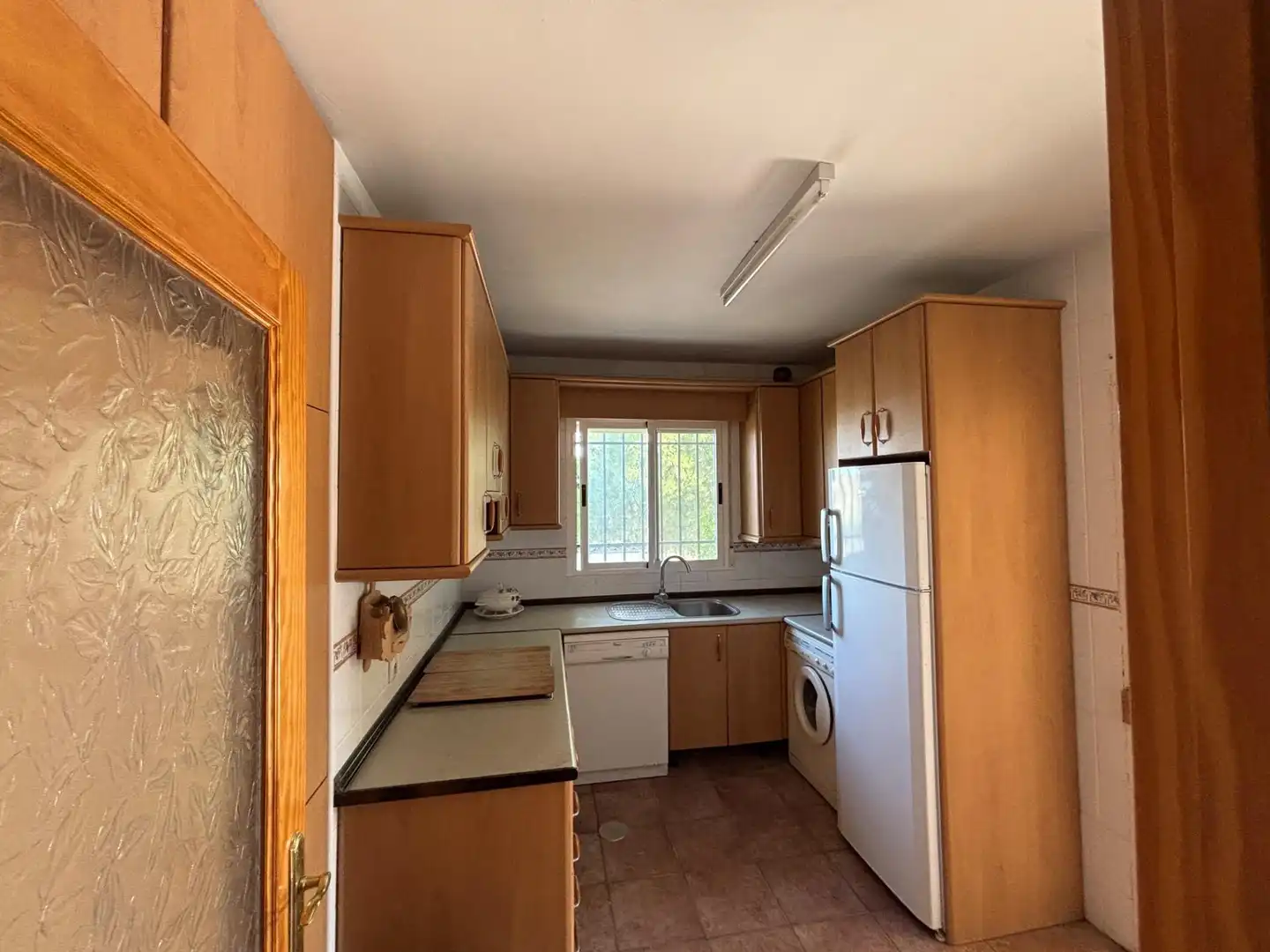 Kitchen of Houses for sale in Colmenar de Oreja
