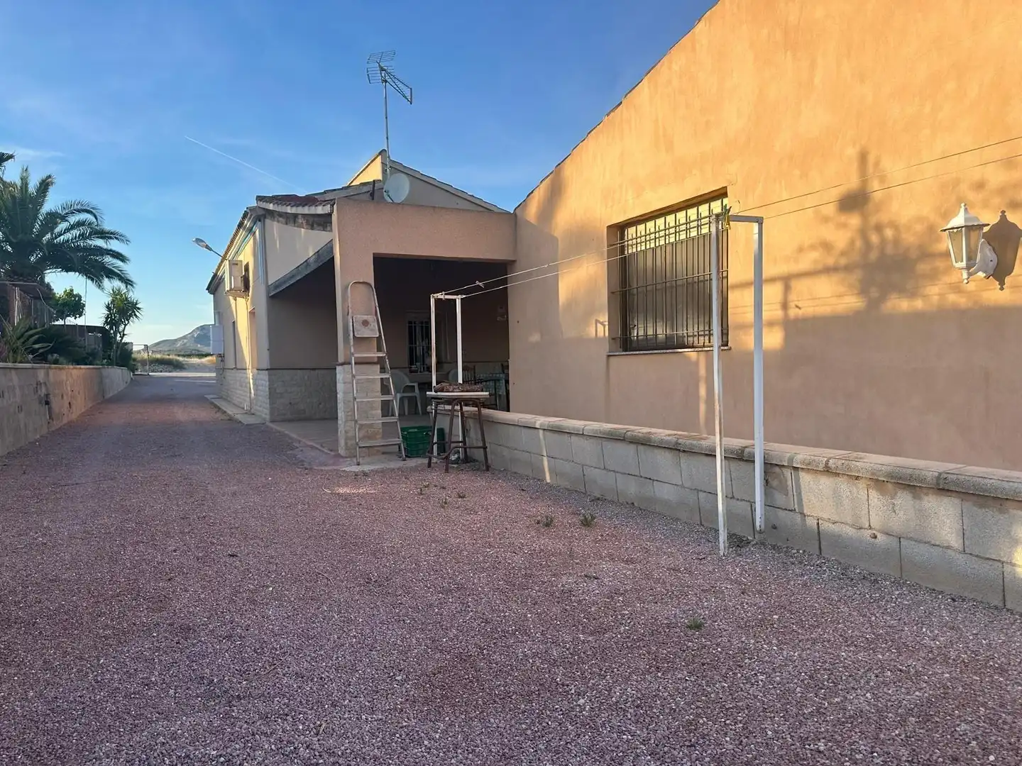 Chalet con jardín en venta en Novelda, imagen 2