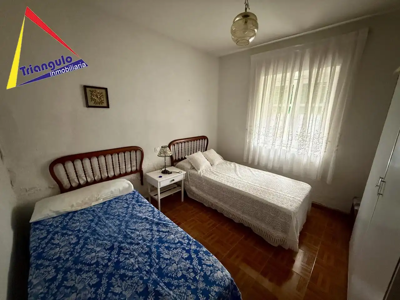 Habitación de Casa o chalet en venta en Segovia con Calefacción y Jardín privado