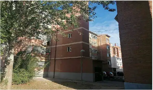 Vista exterior de Pis en venda en Madrid