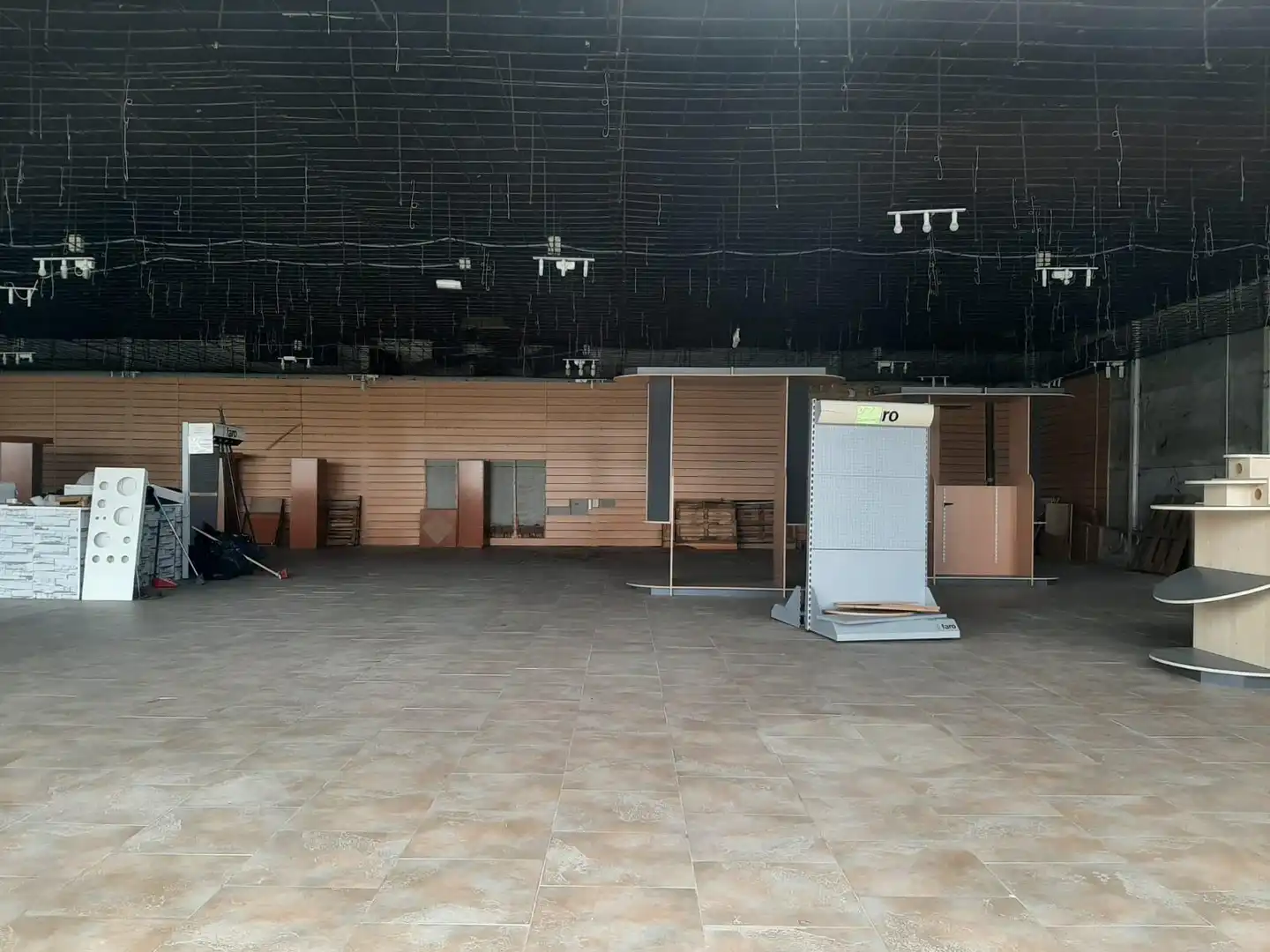 Nau industrial en venda a Montehermoso, imagen 6