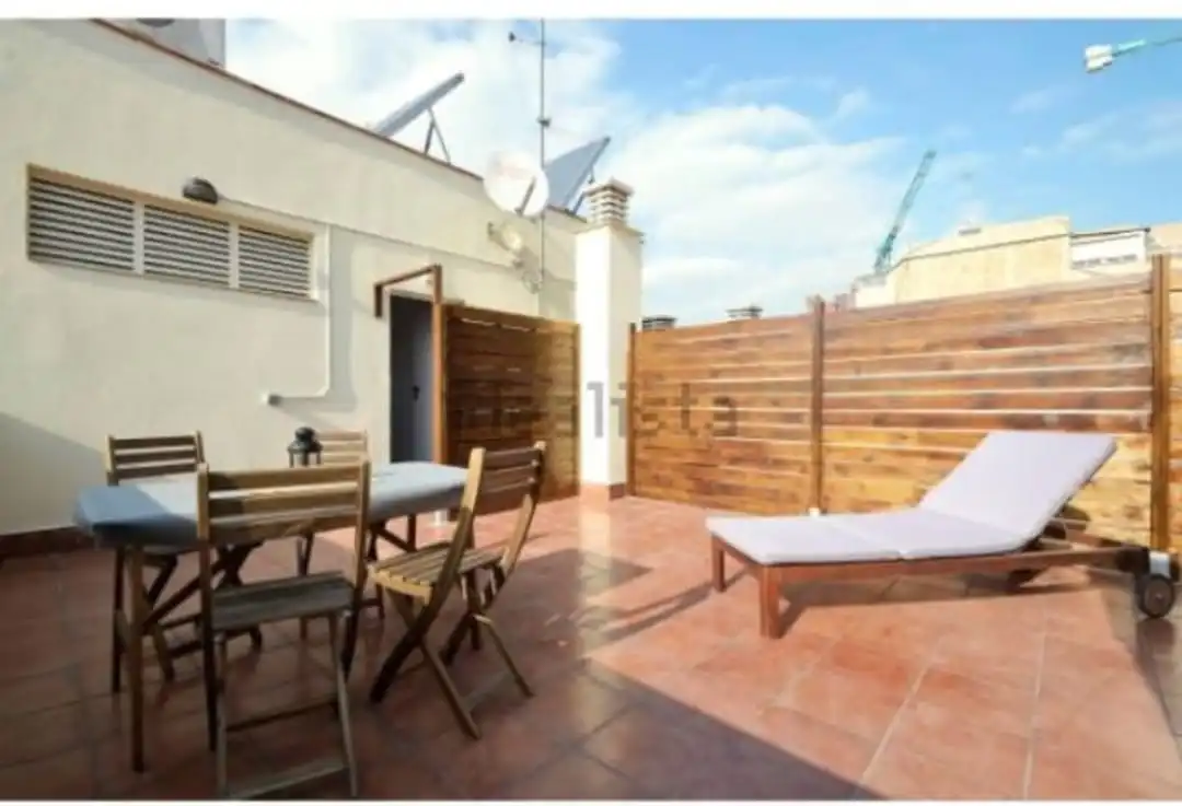 Terrassa de Pis en venda en Badalona amb Aire condicionat, Calefacció i Terrassa