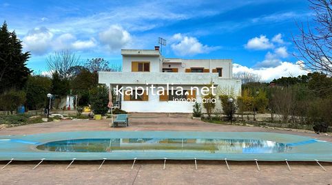 Chalet con vistas maravillosas a la venta en Alcoy