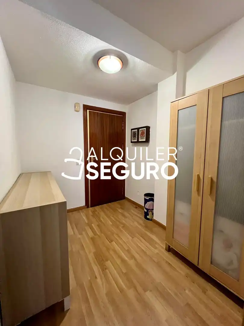 Dormitori de Pis de lloguer en Alcobendas amb Aire condicionat, Calefacció i Terrassa