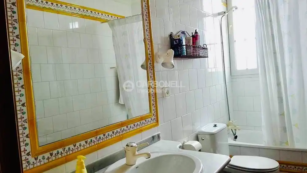 Bany de Casa o xalet en venda en Cocentaina amb Aire condicionat, Jardí privat i Terrassa