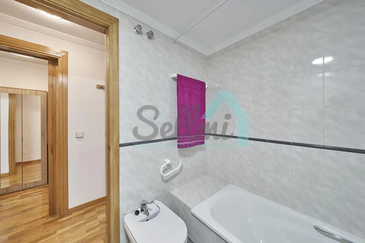 Flat with lift to rent in Calle Cardenal Cienfuegos, imagen 38
