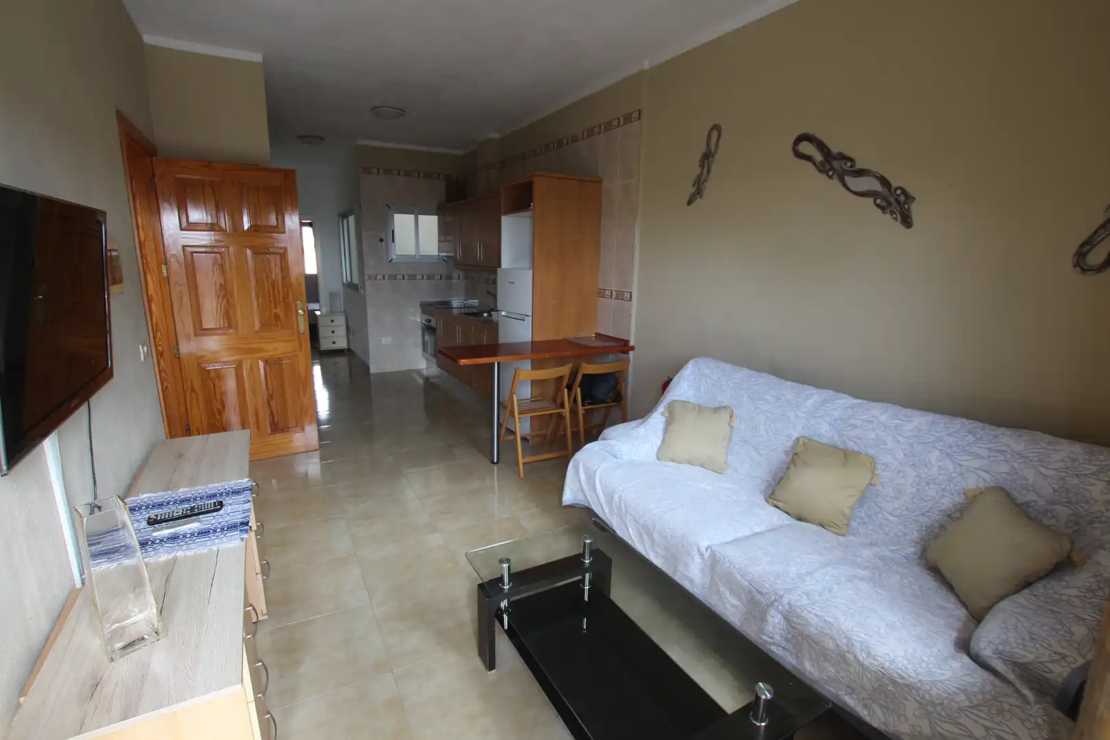 Wohnzimmer von Wohnung zum Verkauf in Arona mit Möbliert, Ofen und Waschmaschine