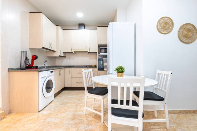 Piso en Alquiler en Carrer del Bidasoa en Les Arenes - La Grípia  Can Montllor