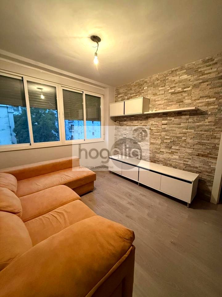 Living room of Flat to rent in  Sevilla Capital  with Air Conditioner