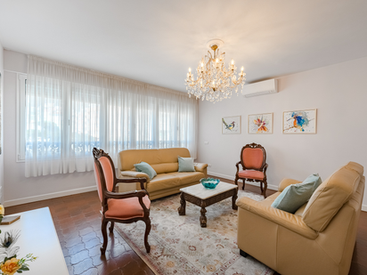 Living room of Single-family semi-detached for sale in  Santa Cruz de Tenerife Capital  with Air Conditioner, Terrace and Storage room