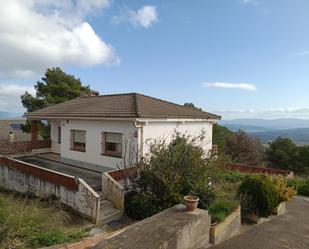 Vista exterior de Casa o xalet en venda en Mediona amb Calefacció, Jardí privat i Terrassa