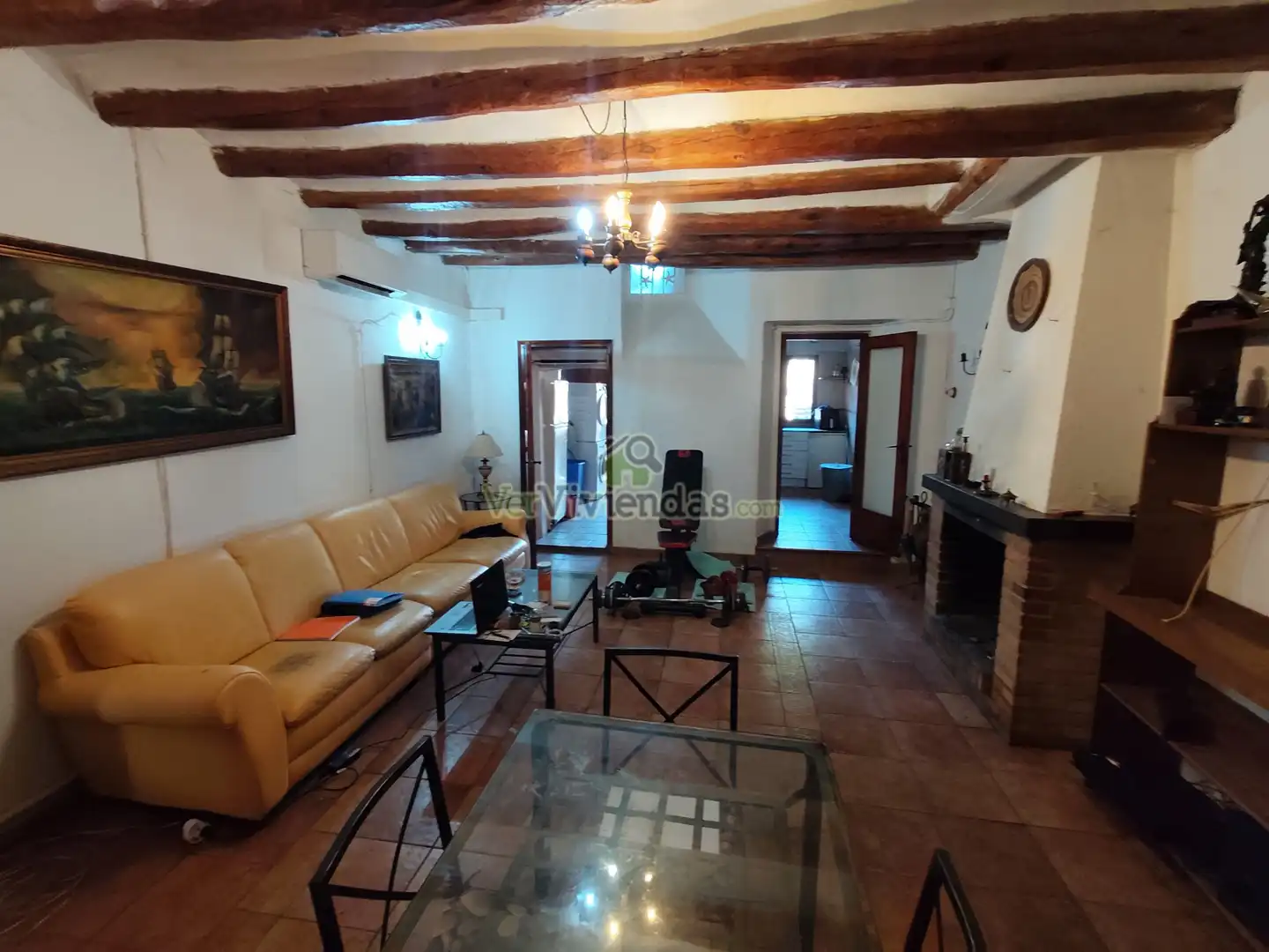 Sala de estar de Casa adosada en venta en Sant Esteve Sesrovires, Barcelona