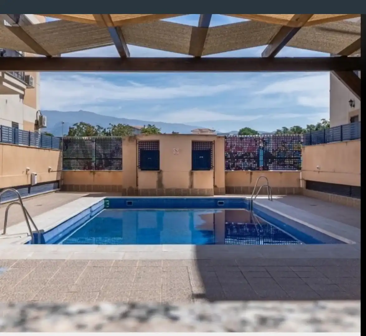 Piso con piscina en venta en Residencial Triana - Barrio Alto, imagen 9